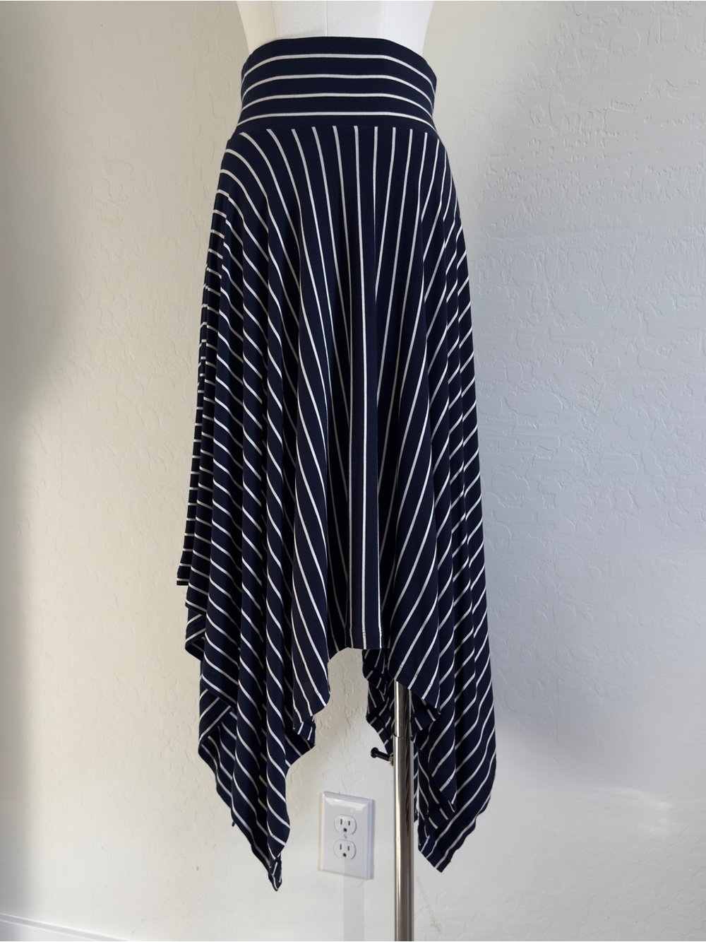 Cabi Women's Navy and White Striped Asymmetrical Twirl Skirt